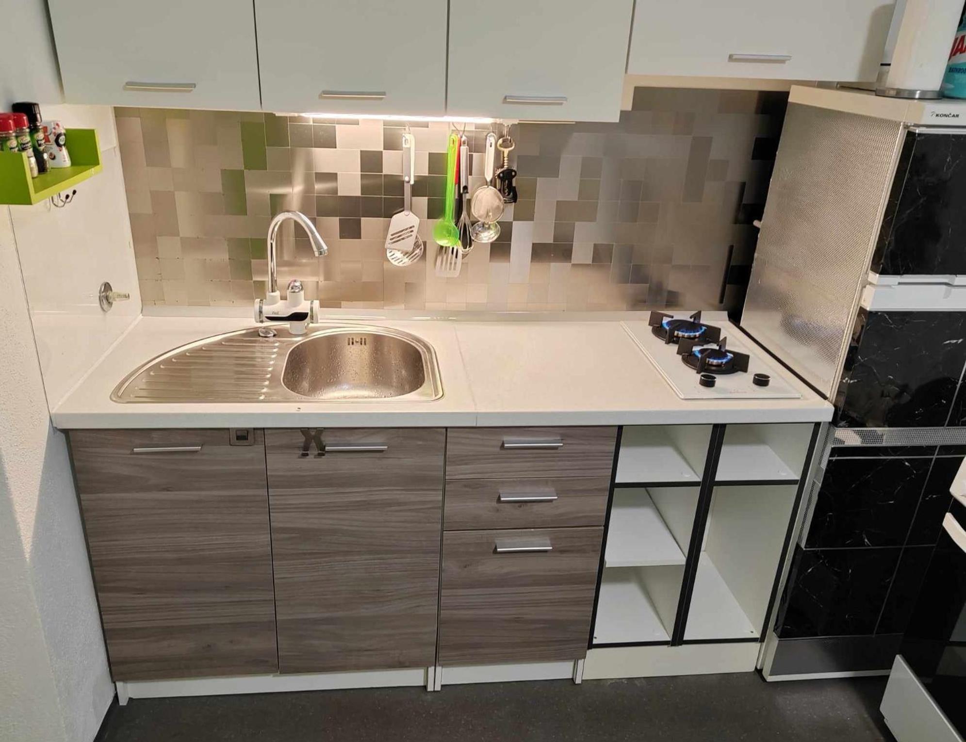 Laura'S Dream Appartments パグ エクステリア 写真